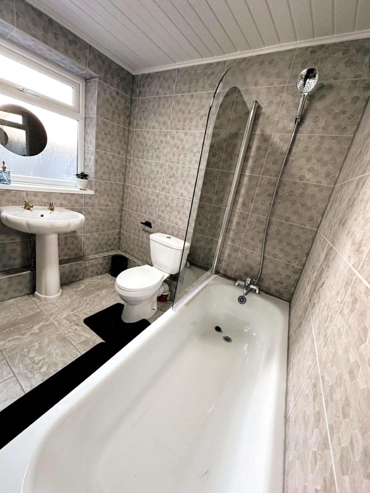 Apartment A&a Luxury Athol